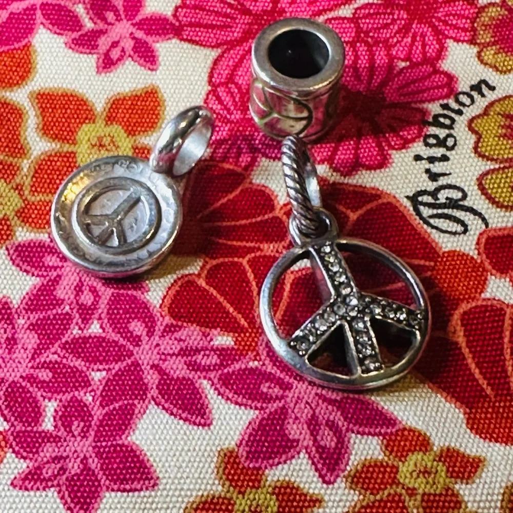 Authentic Brighton Silver Peace Sign Set of Charms - Picture 4 of 7